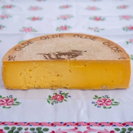 Remeker Fermier au lait cru frotté au Ghee (Hollande)