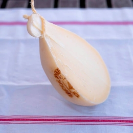 Caciocavallo Silano (couille du Pape)